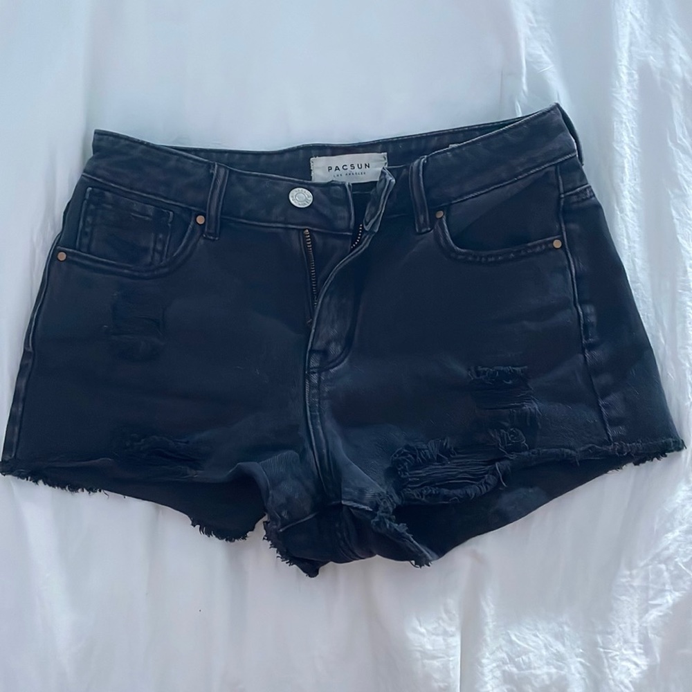 Pac Sun distressed black high rise festival short (size 25)